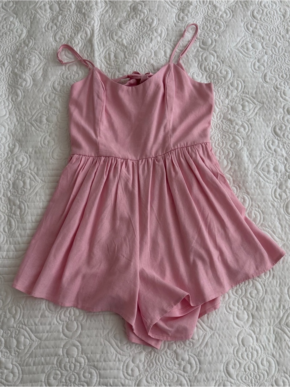 Mi Ami for Francesca’s Pink Tie-Back Romper - Size L